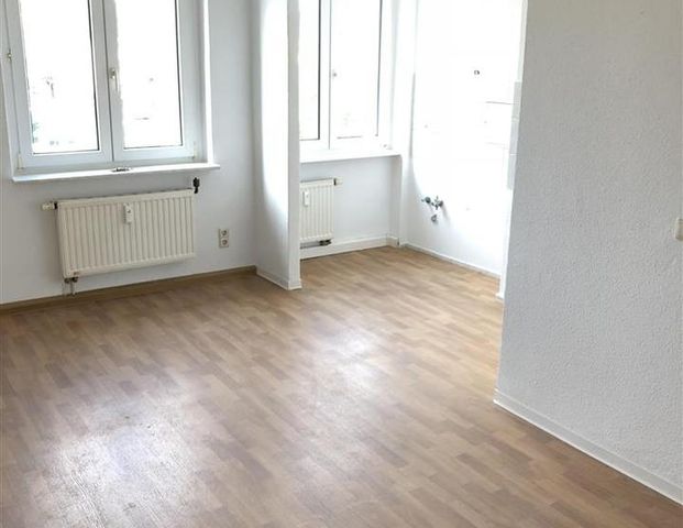 Frisch saniert & sofort bezugsfertige 3-Raum-Wohnung: jetzt anmieten! - Foto 1