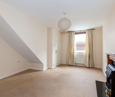 2 bedroom house to rent Eclipse Terrace, Upper Bath Street, Chelten... - Photo 1