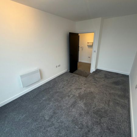 Flat to rent on - Photo 4