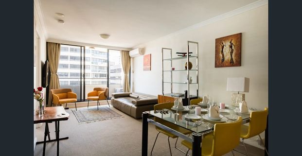 Fully Furnished - Luxury Apartment - Photo 1