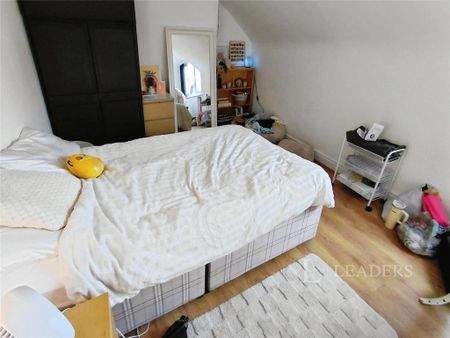 5 bedroom terraced house to rent - Photo 4