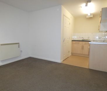 studio to rent London Road, Portsmouth, PO2 - Photo 2