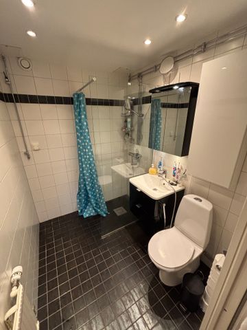 Bromsbodavägen, Upplands Väsby - Photo 3