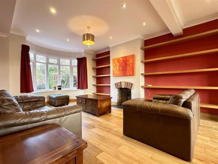 5 bedroom semi-detached house to rent - Photo 2