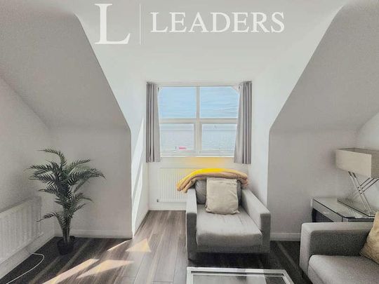 Sea Road, Felixstowe, IP11 - Photo 1