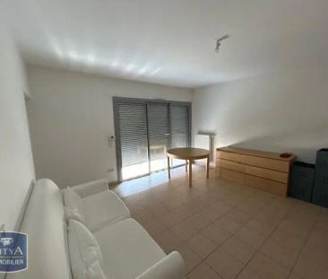 Appartement à louer 3 pièces 79.5m² - Photo 1