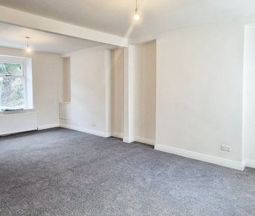 Walters Road, NEATH - Photo 2