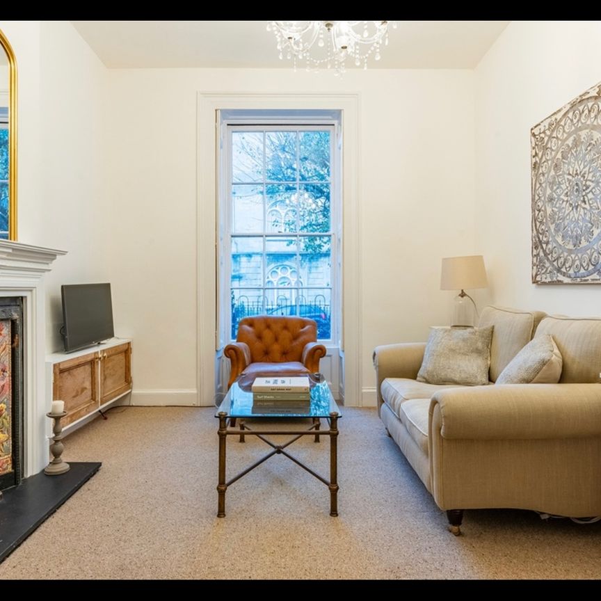 2 Bed Flat, Gordon Road, BS8 - Photo 1