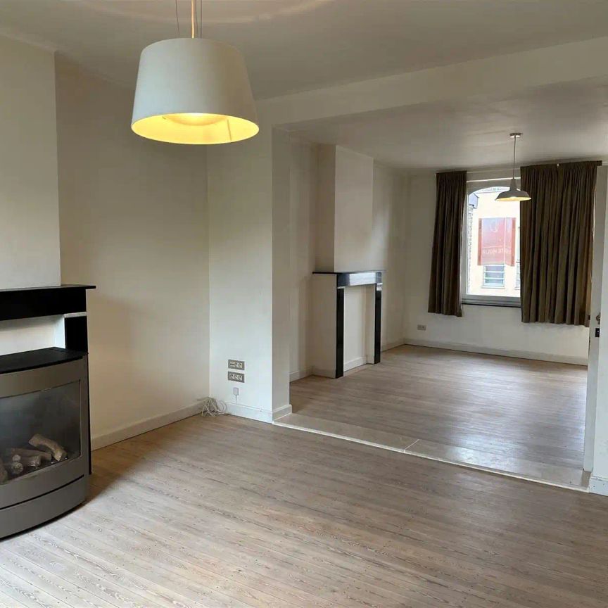 Ruim Duplex appartement met 2 slpk - Photo 1