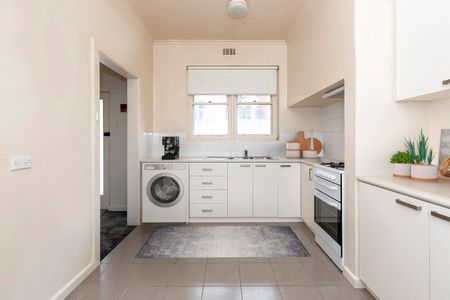 Thinking of selling? Contact our agent - Photo 2