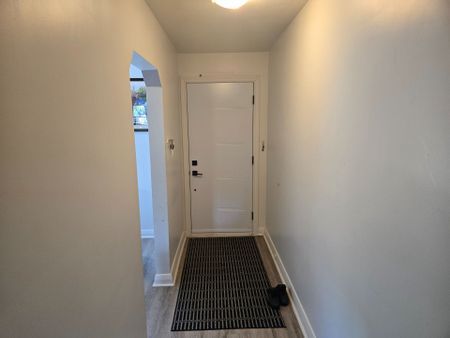 For Lease - 12 Hawkins Drive, Toronto, Ontario - Photo 4