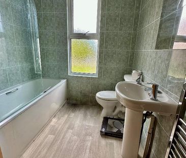 Roath Road - Photo 6