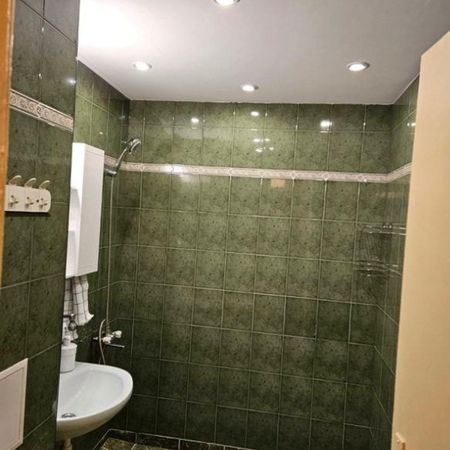 Apartament cu 2 camere in zona Centrala - Photo 4