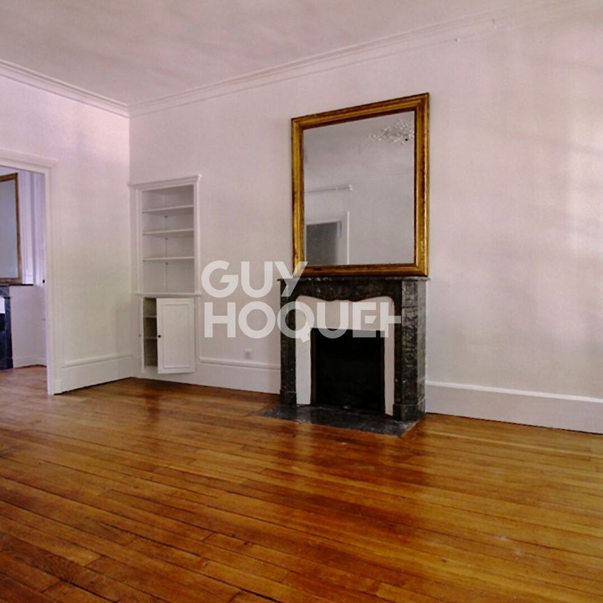 Bel Appartement ancien rénové à Versailles - Photo 1