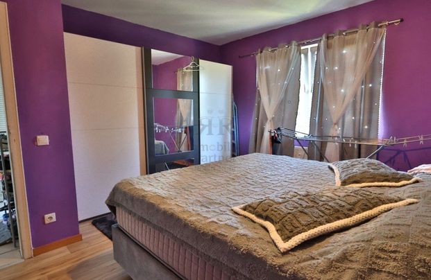 Gemütliche 2-Raumwohnung mit Einbauküche und Gartennutzung! - Foto 1