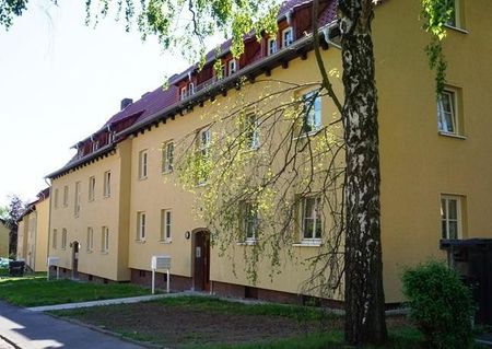 Gefunden! Günstige 2-Zimmer-Wohnung mit Balkon - Photo 3