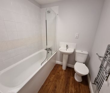 2 Bed Student Accommodation - Photo 3