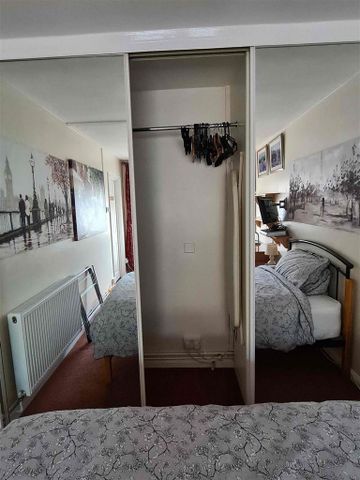 1 bedroom semi-detached house to rent - Photo 3