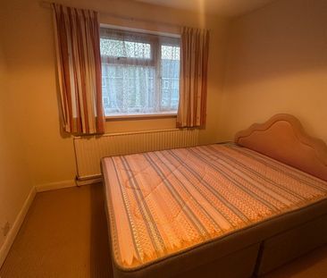3 Bed Terraced House, Trevino Drive, LE4 - Photo 1