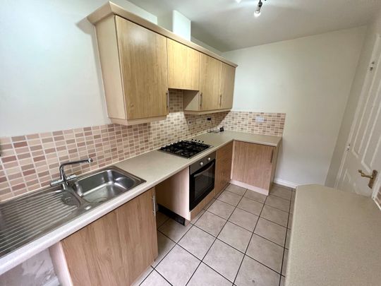 St. Margarets Avenue, Coventry, CV8 - Photo 1