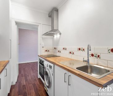 Great location and so private - Photo 6