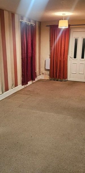 2 bedroom semi-detached house to rent - Photo 1