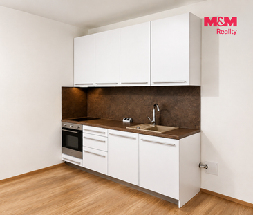 Pronájem bytu 1+kk a garsoniéry 33 m² - Photo 1