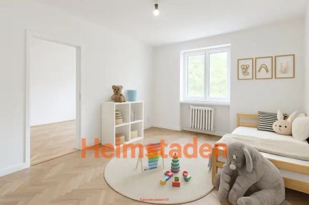 Pronájem bytu 2+1 56 m - Fotografie 2