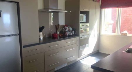 Magnificent in Mornington - Photo 4