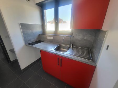 Location Appartement 2 pièces 25m² VALENCIENNES 59300 - Photo 3