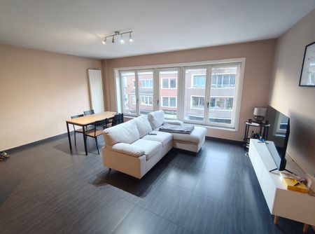 Eén slaapkamer appartement in het centrum van Aalst. - Photo 3