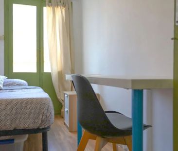 Plaça de Cisneros, Valencia, Valencian Community 46003 - Photo 3