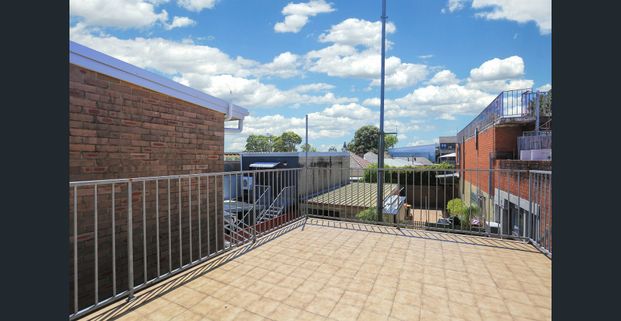 Tranquil with Park Views - Photo 1