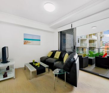 1Bedrooms, 1Bathrooms - Photo 1