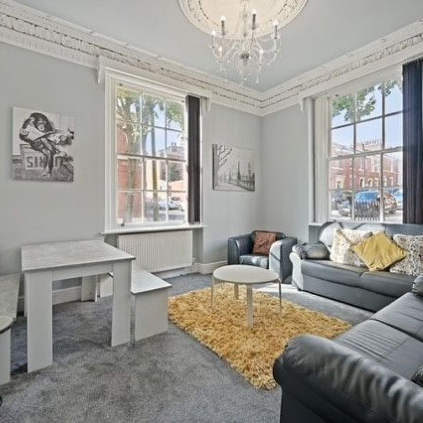 Avenham Terrace, Preston - Photo 1