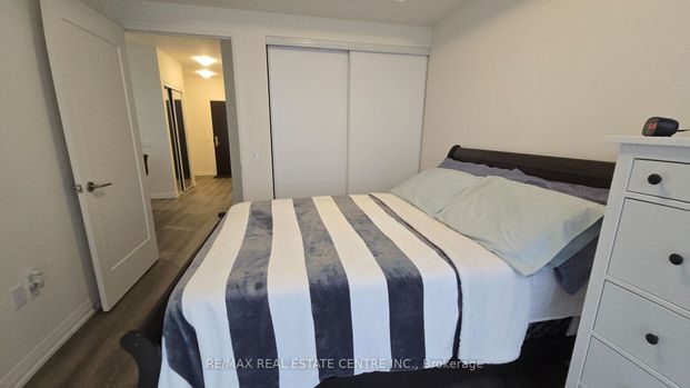 For Lease - 9000 Jane Street Unit# 2423, Vaughan, Ontario - Photo 1