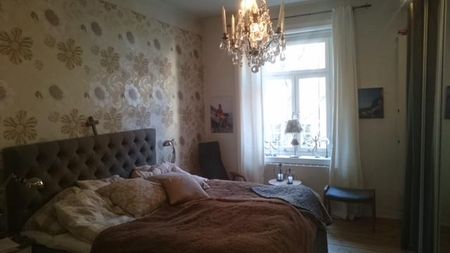 VINDSETAGE LÄGENHET UTHYRES PÅ ÖSTERMALM - Photo 5