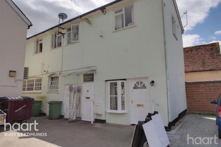 Studio to rent - Photo 3