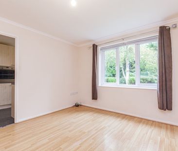 Moor Pond Close, Bicester - Photo 1