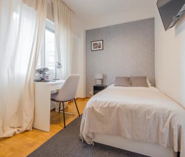 Calle de Lérida, Madrid, Community of Madrid 28020 - Photo 6