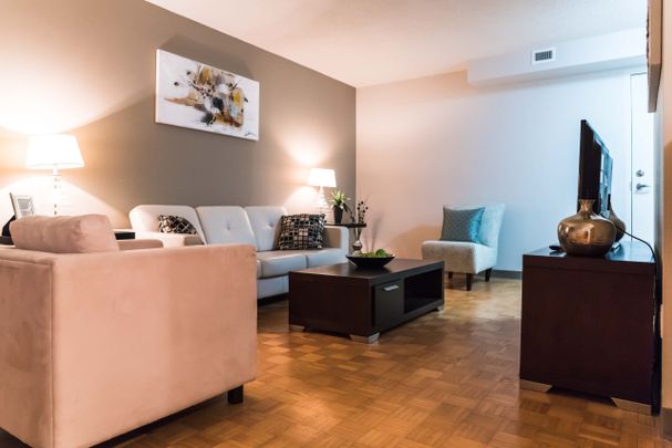 Owen Apartments - Photo 1