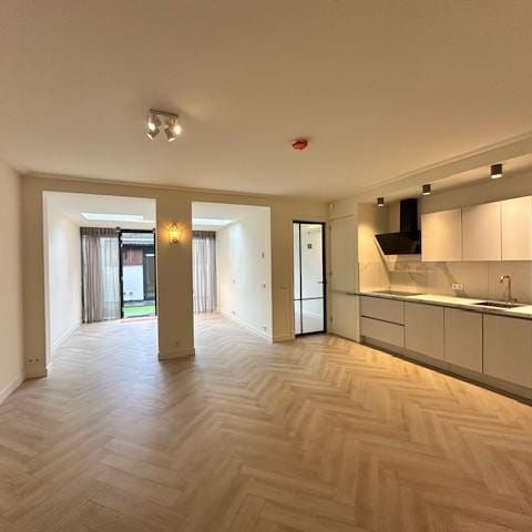 Appartement te huur: Crynssenstraat 57-H 1058 XV Amsterdam - Foto 1