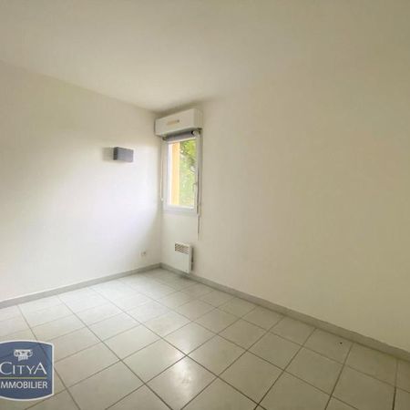 Location Appartement 2 pièces 31m² PUYRICARD 13540 - Photo 4
