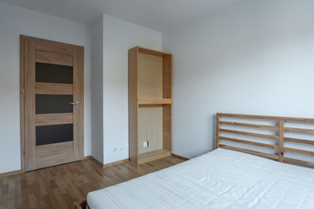 Duże, jasne 3 pokoje od zaraz, centrum, doskonała lokalizacja - Photo 3