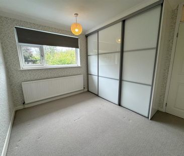 3 Bedroom Semi Detached To Let - Photo 6