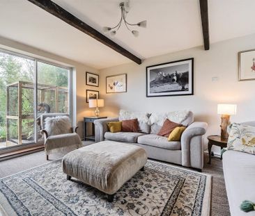 3 bedroom semi-detached house to rent - Photo 3