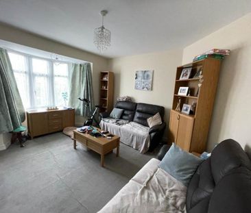 3 bedroom house to rent - Photo 2