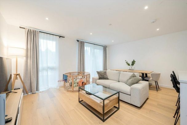 Bathgate Place, Ealing, W13 - Photo 1