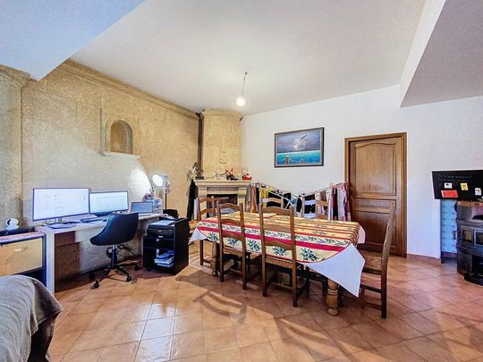 Location AppartementBouc-Bel-Air - Photo 1