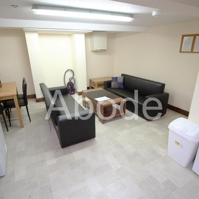 4 bedroom house to rent - Photo 1